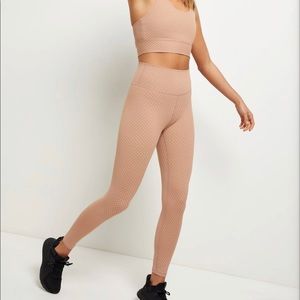 NWOT - All Fenix — PIPER (TAUPE) 7/8 LEGGING - S